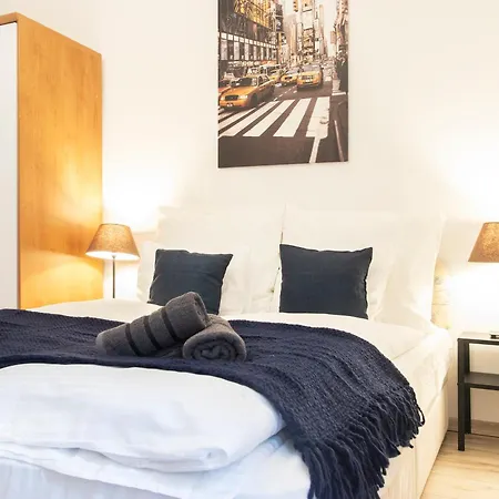 Apartment Momo Luxury Opera *