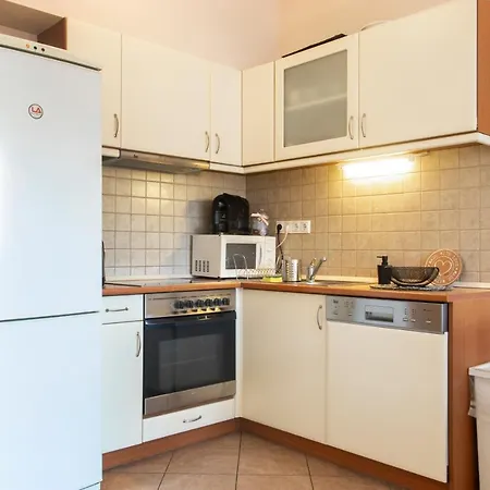 Apartment Momo Luxury Opera Budapest